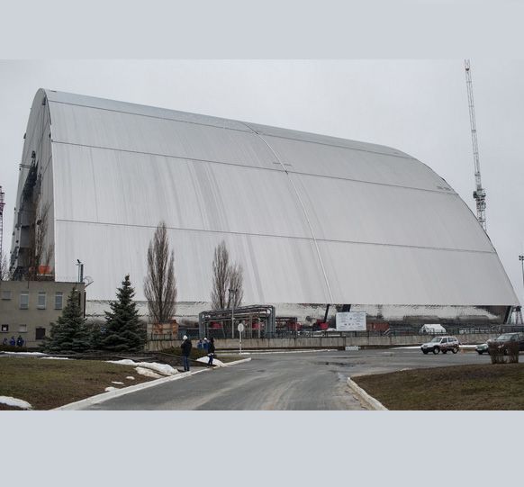 sarcófago en la central nuclear Chernóbil (foto Greenpeace)