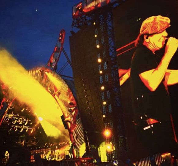 Brian Johnson explica a los fans su salida de ACDC