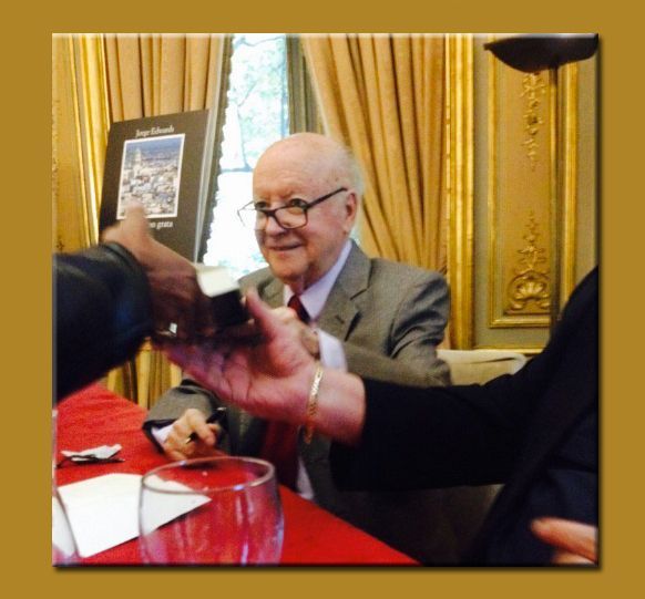 Jorge Edwards no cree que los militares hayan matado a Neruda