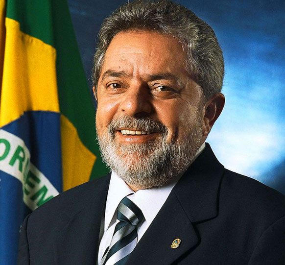 Lula es liberado tras interrogarle por el caso Petrobas