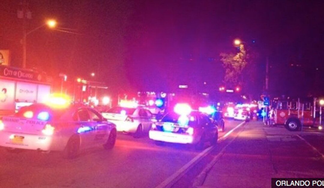 Homófobo mata a 50 personas en discoteque gay de Florida