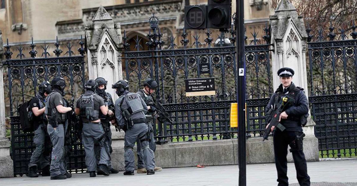 4 muertos y 20 heridos en atentado en Westminster