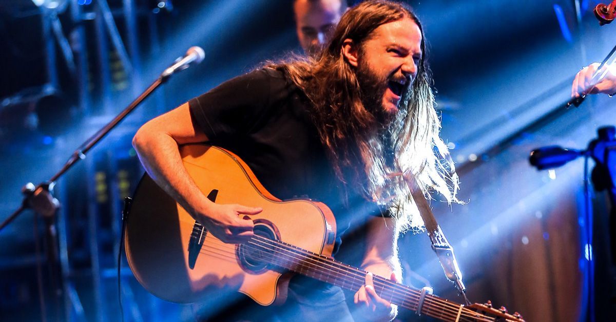 Nano Stern: “La vida de Violeta Parra explica mucho de que va Chile”