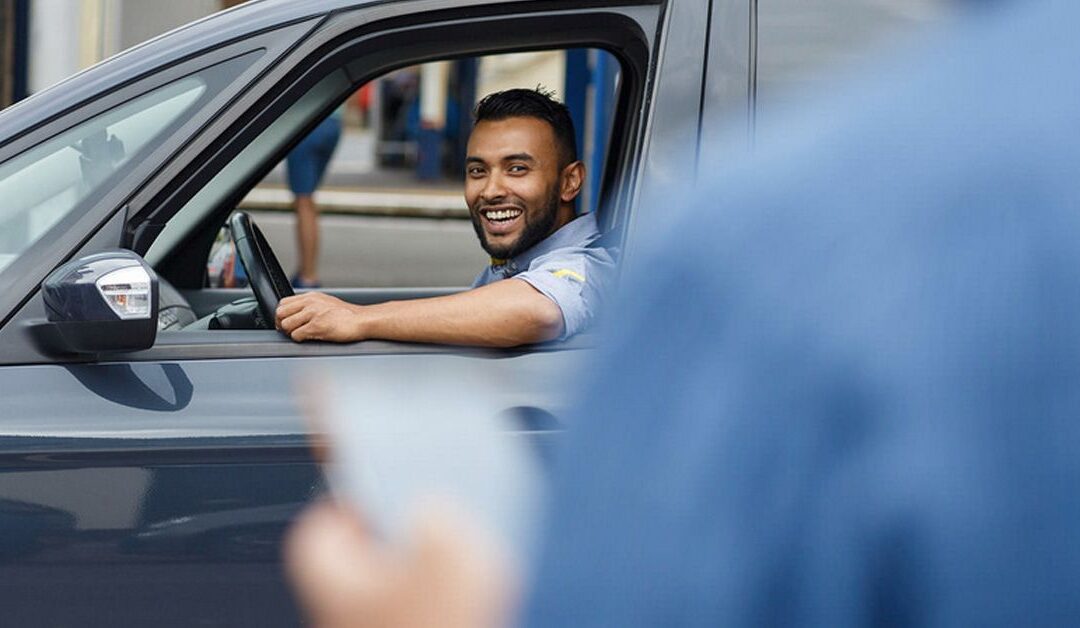 La Unión Europea pide licencias a Uber y a sus taxis