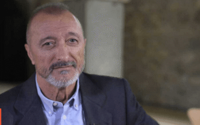 Pérez Reverte denuncia que «en España el maltrato animal y cualquier atrocidad sale casi gratis»