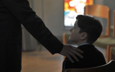 François Ozon: «La iglesia cambiará solo a través de su fieles»