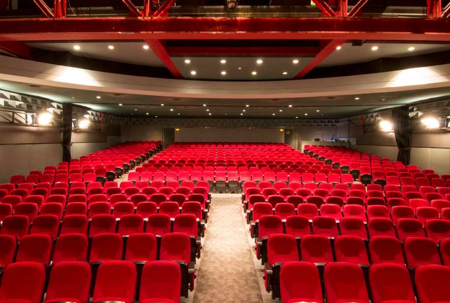 Teatro Capitol de Barcelona cierra