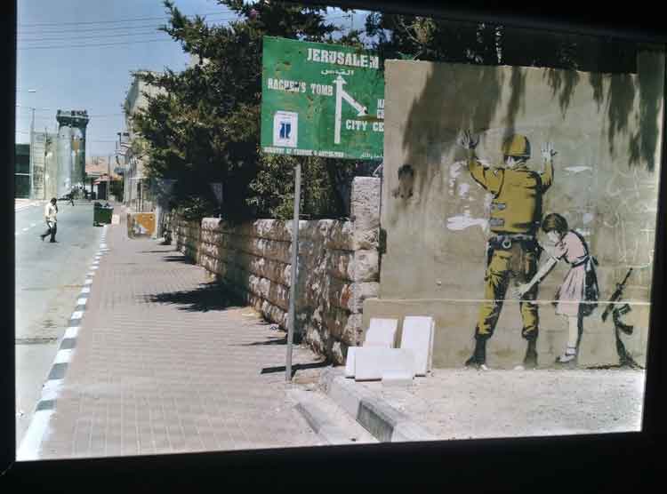 Banksy graffiti ¿genio o vandalo? Expo en madrid
