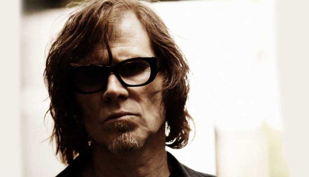 Mark Lanegan publica disco y biografía, donde recuerda a Cobain y su adicción a las drogas