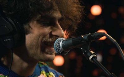 Sessa, el minimalista paulista: «La energía del rock se nota en mi música actual»