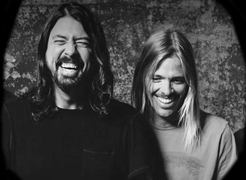 Dave Grohl y Taylor Hawkins - batería de Foo Fighters -