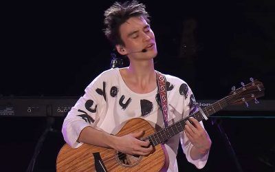 El genio musical Jacob Collier gira por España en julio y ya agotó entradas en Barcelona