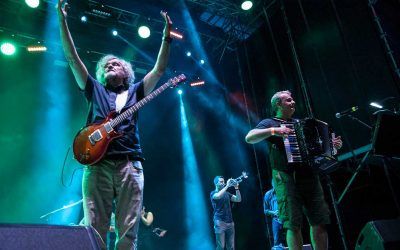 Emir Kusturica + Muchachito Bombo: entretenida fiesta rumbera y balcánica para despedir ‘Noches del Botánico’