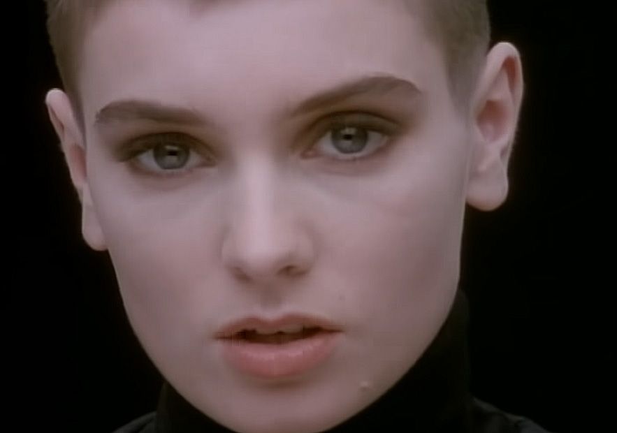 cantante irlandesa Sinéad O'Connor