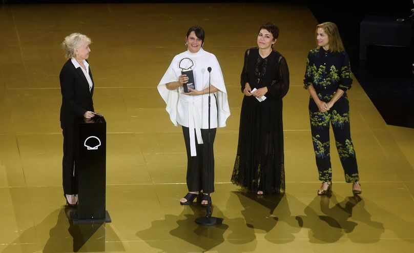 ‘O corno’ de Jaione Camborda se lleva la Concha de Oro del festival de San Sebastián