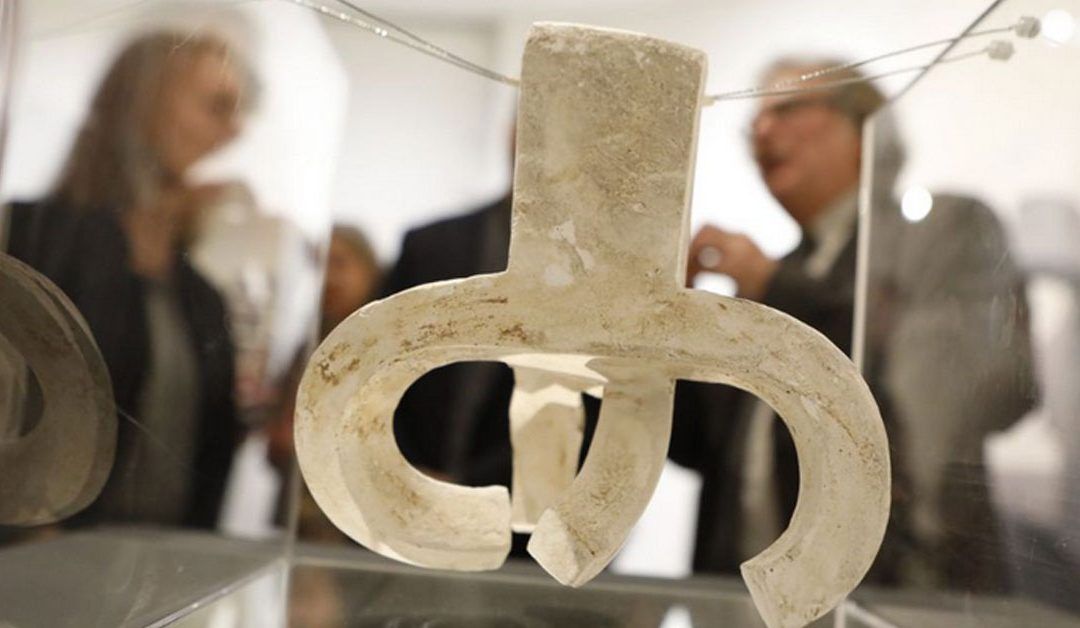 La obra de Eduardo Chillida celebra en Chile su centenario