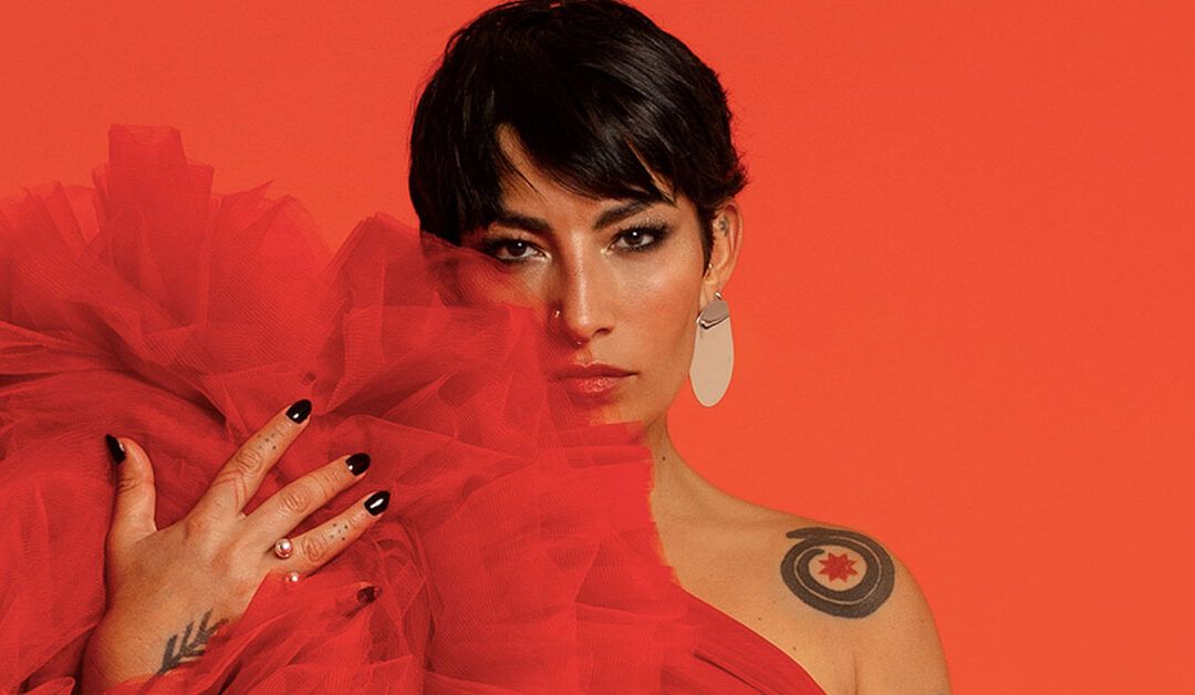 Ana Tijoux de gira por España: «Con Pablo Chill-E mezclaremos nuestros planetas y veremos que sucede en el escenario»