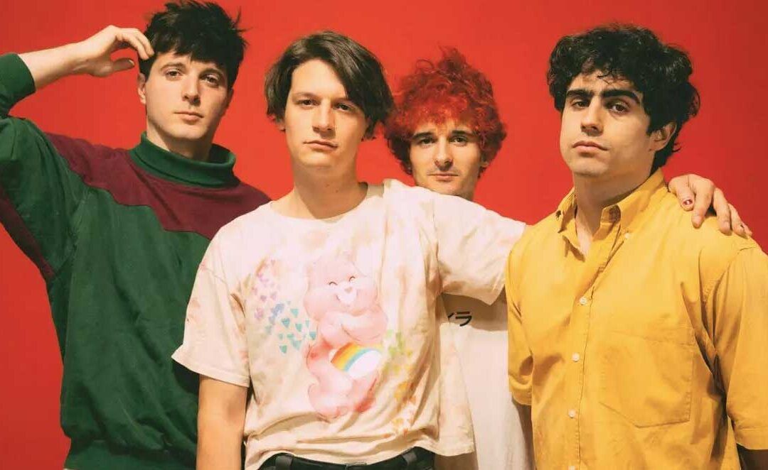 Carolina Durante publica su tercer Lp: guitarras happy punk, temas entretenidos, letras ácidas y se vienen conciertos de presentación