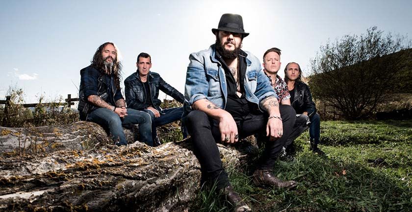 Marea publica la edición especial por 25 aniversario de su mítico primer álbum ‘La patera’